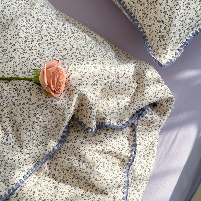 91家纺网 家纺一手货源 找家纺 洋铭区（原狠狠爱） 2024新款全棉双层纱四件套 浪漫小蓝花