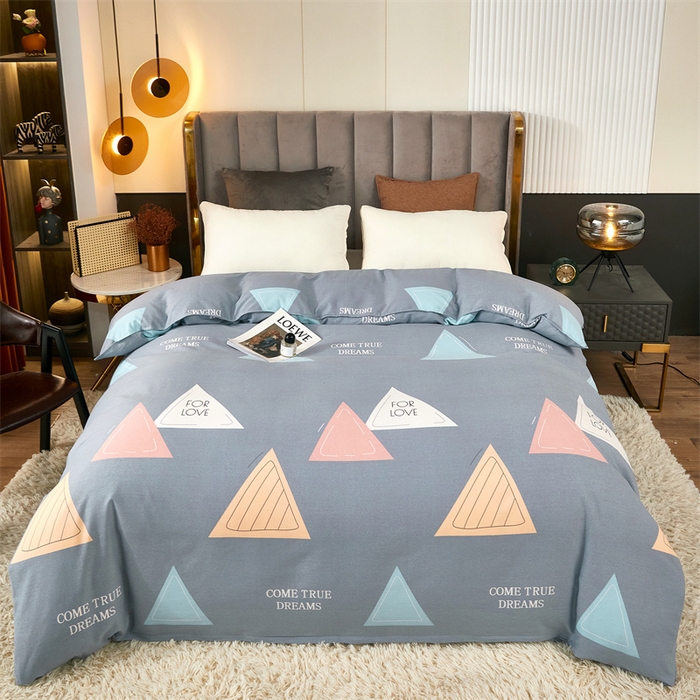 91家纺网 家纺一手货源 找家纺 尚帛 2024新款新疆棉磨毛印花单品被套 追光者