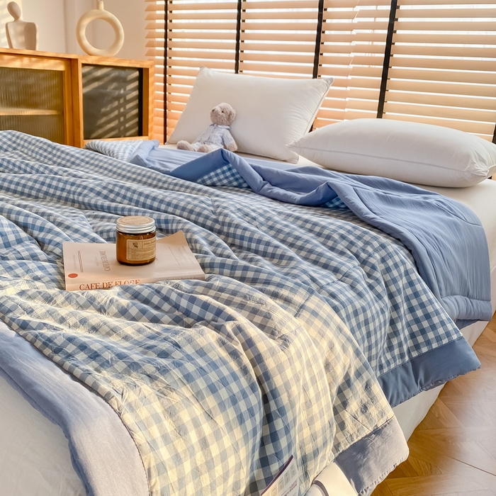 91家纺网 家纺一手货源 找家纺 梦恬佳2024新款无印风水洗棉夏被-蓝小格