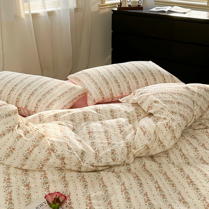 91家纺网 家纺一手货源 找家纺 洋铭区（原狠狠爱） 2024新款全棉双层纱四件套 桃粉小花