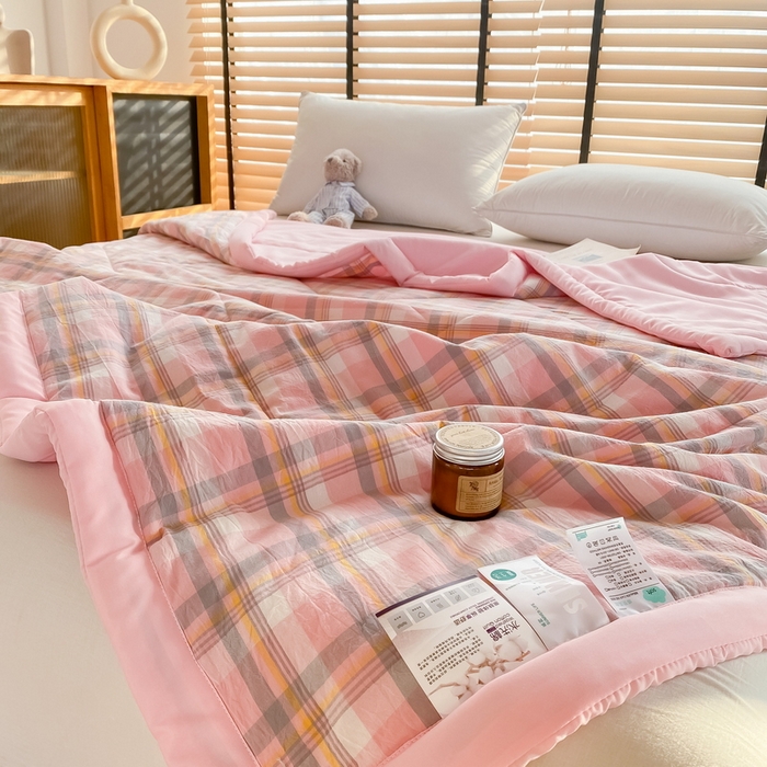 91家纺网 家纺一手货源 找家纺 梦恬佳2024新款无印风水洗棉夏被-初遇粉