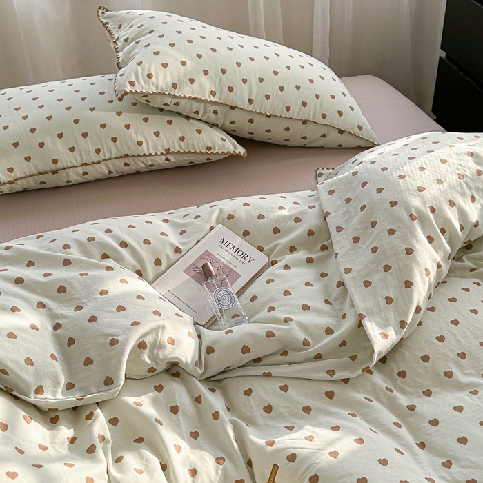 91家纺网 家纺一手货源 找家纺 洋铭区（原狠狠爱） 2024新款全棉双层纱四件套 咖咖爱心