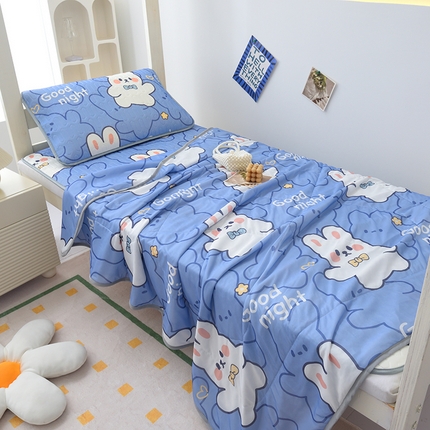 91家纺网 家纺一手货源 找家纺 （总）多乐家纺 2024新款学生床乳胶凉席夏被三件套