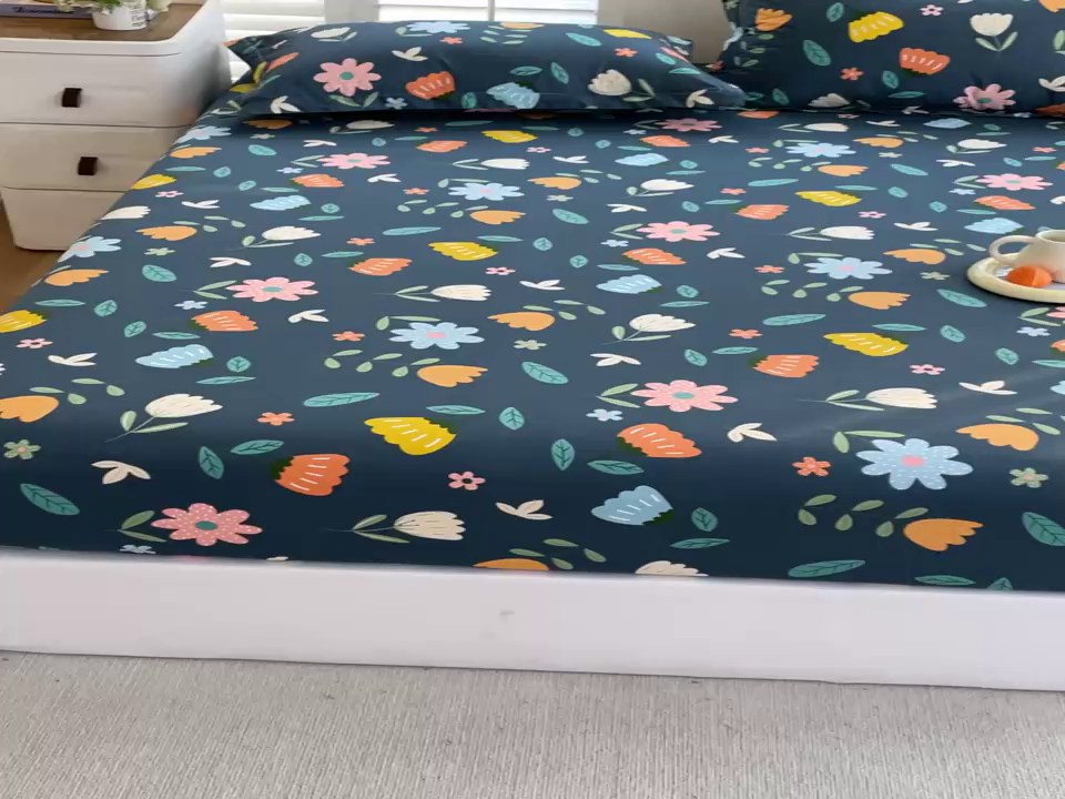 91家纺网 家纺一手货源 找家纺 洺兰家居 2025新款全棉喷气印花单床笠纯棉小清新花卉北欧风床套/枕套 洛洛繁花蓝