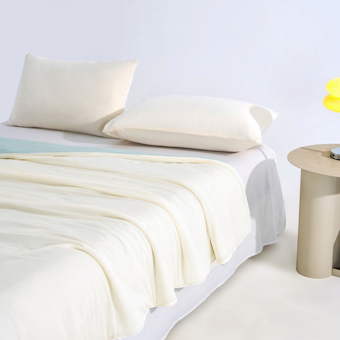 91家纺网 家纺一手货源 找家纺 梦恬佳2024新款A类冰淇凌凉感丝夏被 奶油杏