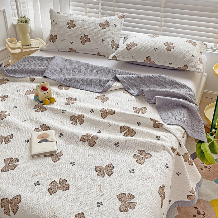 91家纺网 家纺一手货源 找家纺 胜权家纺 2024新款A类60支双面全棉高温水洗夹棉床盖三件套 幸运结