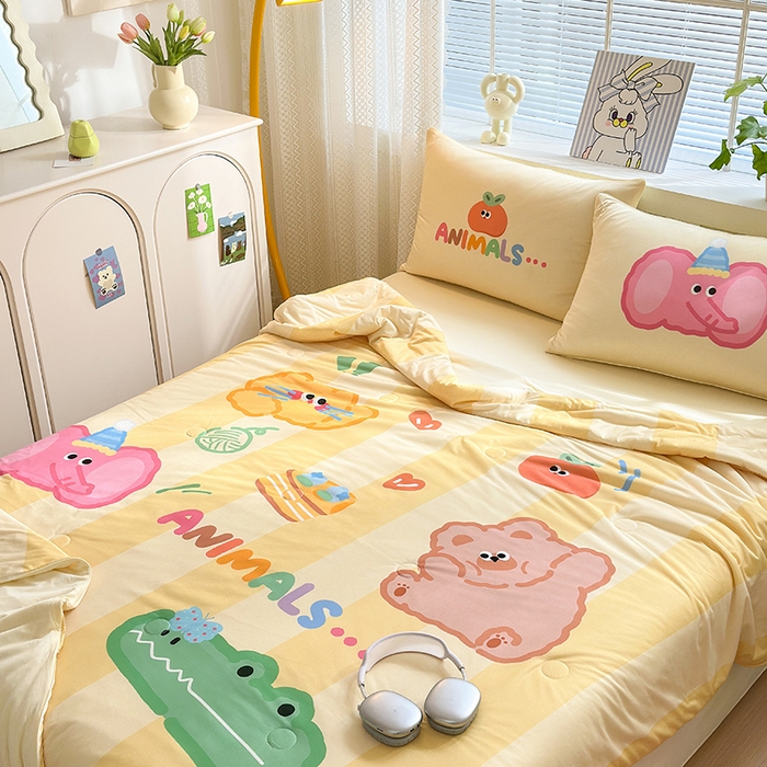 91家纺网 家纺一手货源 找家纺 星期八 2024新款针织棉夏被四件套 动物园