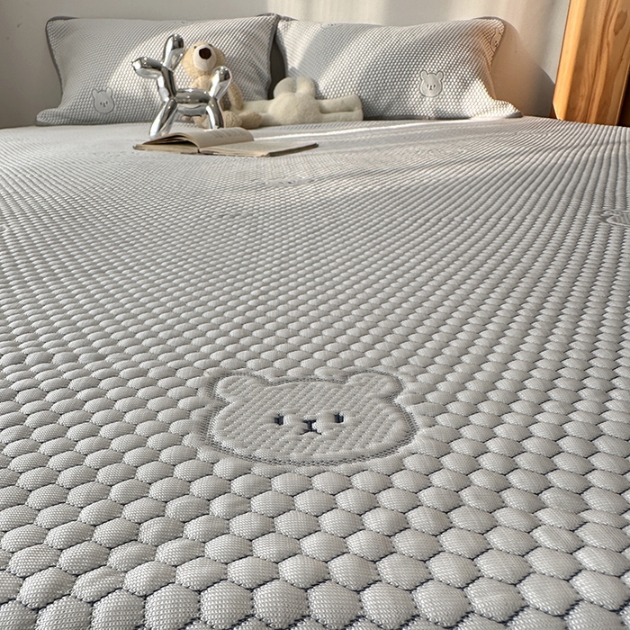 91家纺网 家纺一手货源 找家纺 （总）千朵  2024新款床笠款3D凉感豆豆凉席