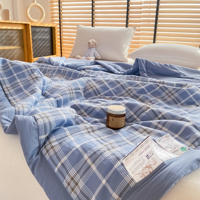 91家纺网 家纺一手货源 找家纺 梦恬佳2024新款无印风水洗棉夏被-春野蓝