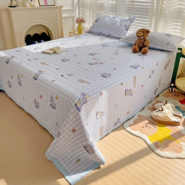 91家纺网 家纺一手货源 找家纺 2024新款A类60支双面全棉高温水洗夹棉单床盖填充新疆棉花 可爱恐龙