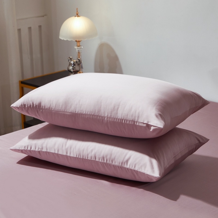 91家纺网 家纺一手货源 找家纺 晶缦家纺 2024新款全棉60支贡缎长绒棉纯色多规格四件套和单品-琅夕系列 单枕套 琅夕-粉豆沙