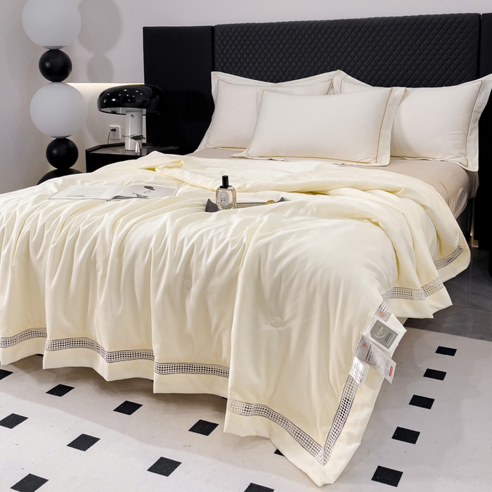 91家纺网 家纺一手货源 找家纺 优姿家纺  2024新品凉感生态提花大豆镂空抑菌夏被 格调优美-杏仁黄