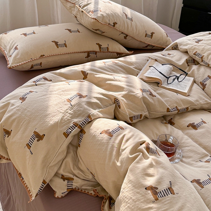 91家纺网 家纺一手货源 找家纺 洋铭区（原狠狠爱） 2024新款全棉双层纱四件套 小狗条条