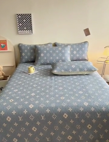 91家纺网 家纺一手货源 找家纺 莎果 2024新款正面纯棉绗缝床盖 灵感缪斯