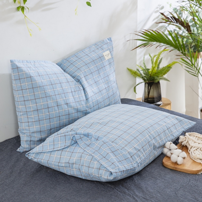 91家纺网 家纺一手货源 找家纺 大黄蜂家居家纺 2025新款日式纯棉水洗棉信封式枕套 千禧格蓝