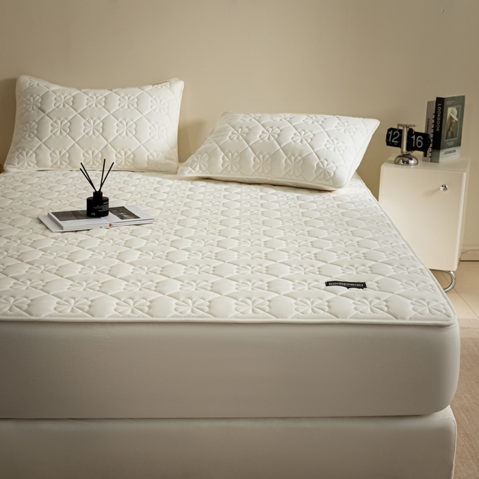 91家纺网 家纺一手货源 找家纺 芬晴家纺 2024新款A类全棉水洗棉抗菌床笠夹棉床笠奥兰 奥兰-奶白