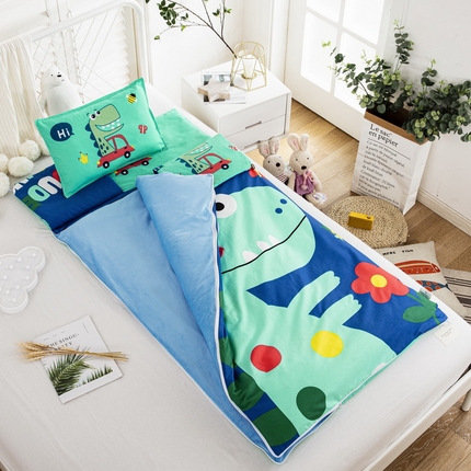 91家纺网 家纺一手货源 找家纺 （总）大黄蜂家居家纺 2025新款秋冬加绒款纯棉水晶绒四季大版花儿童睡袋