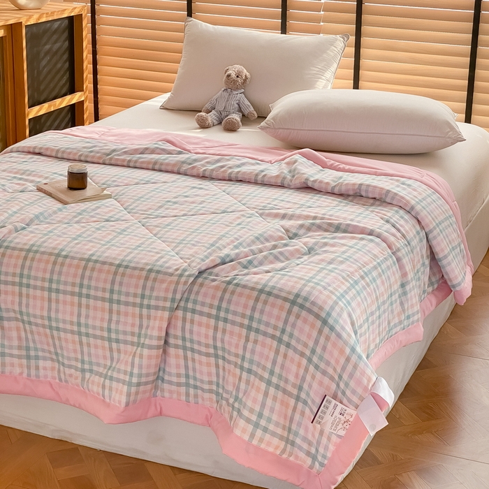 91家纺网 家纺一手货源 找家纺 梦恬佳2024新款无印风水洗棉夏被-冰淇淋格