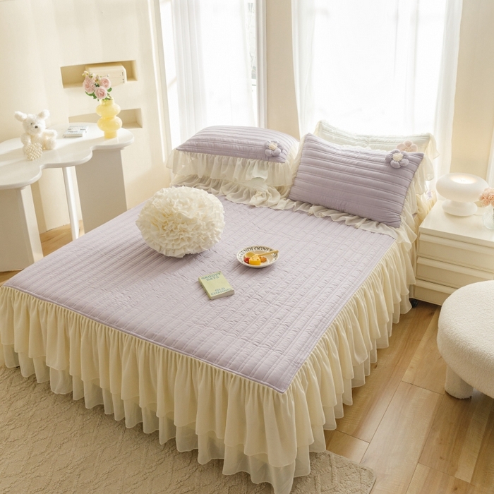 91家纺网 家纺一手货源 找家纺 胜权家纺 2024新款A类水洗60支全棉工艺款夹棉单床裙 花儿朵朵-凝香紫