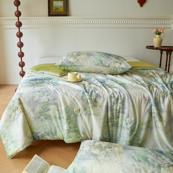 91家纺网 家纺一手货源 找家纺 小禹仔 2025新款针织凉感丝印花夏被夏凉被被芯 叶问芳华