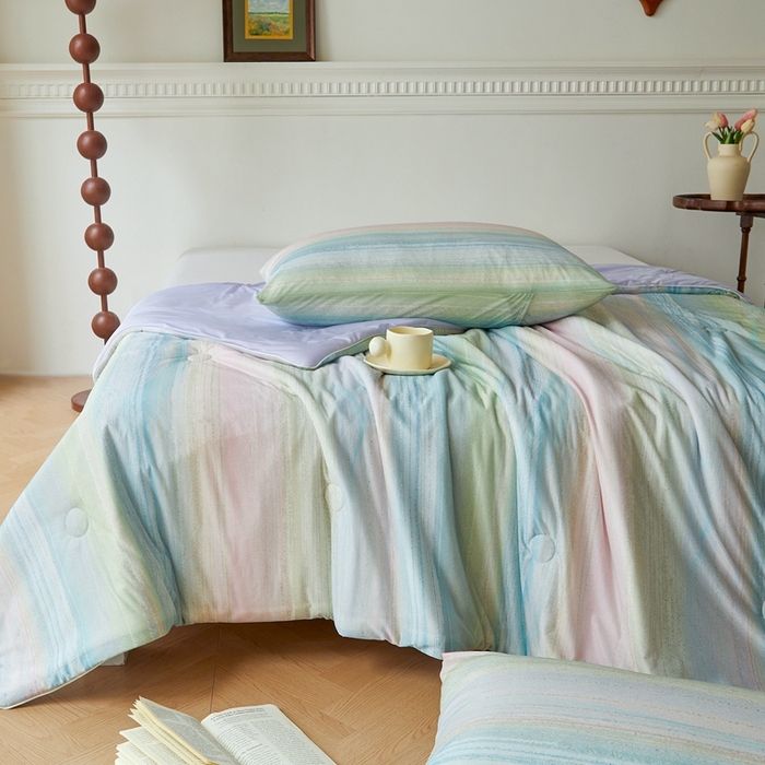 91家纺网 家纺一手货源 找家纺 小禹仔 2025新款针织凉感丝印花夏被夏凉被被芯 彩虹桥