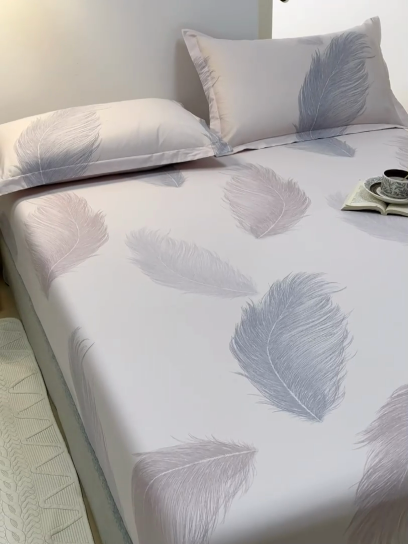 91家纺网 家纺一手货源 找家纺 元元被芯 2024新款小清新全棉套件单品-单床笠 且听风吟-粉