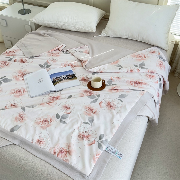 91家纺网 家纺一手货源 找家纺 青螺家纺2024新款50S天丝夏凉被 浪漫夏粉