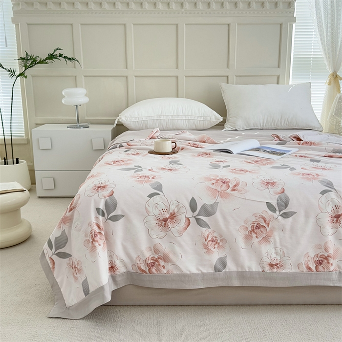 91家纺网 家纺一手货源 找家纺 青螺家纺2024新款50S天丝夏凉被 浪漫夏粉