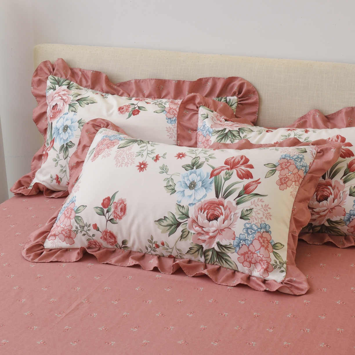 91家纺网 家纺一手货源 找家纺 （总）宅家居 2024新韩版亲肤磨毛花边小号三件套 四件套床单大荷叶边