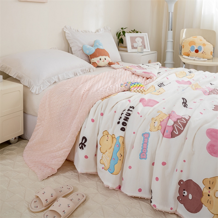 91家纺网 家纺一手货源 找家纺 芯元素 2024新款A类水洗棉凉豆豆夏被 cute甜甜圈