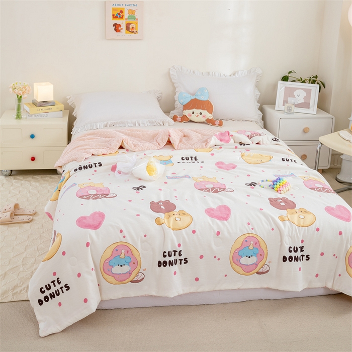 91家纺网 家纺一手货源 找家纺 芯元素 2024新款A类水洗棉凉豆豆夏被 cute甜甜圈