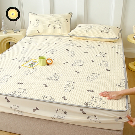 91家纺网 家纺一手货源 找家纺 伊人坊 2024新款A类凉感丝0.4乳胶床笠凉席夏被套件 小熊院长