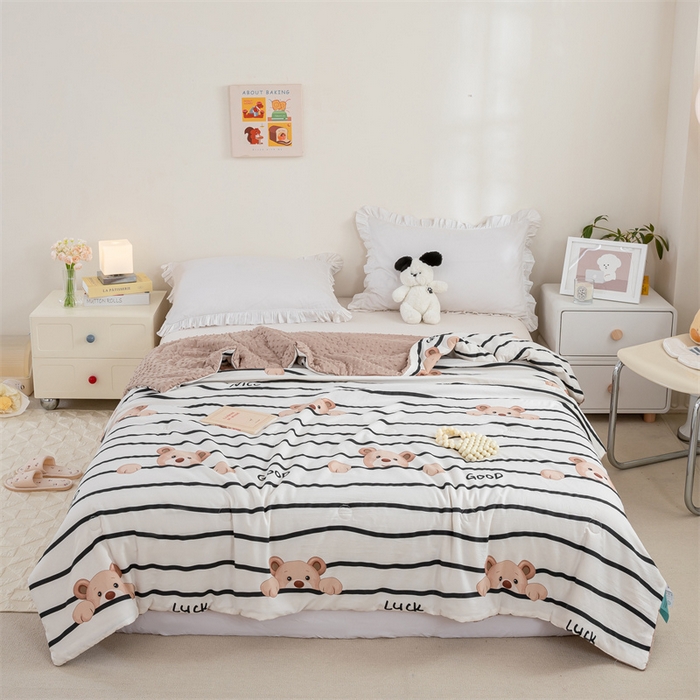 91家纺网 家纺一手货源 找家纺 芯元素 2024新款A类水洗棉凉豆豆夏被 社恐小熊