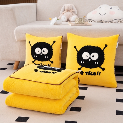 91家纺网 家纺一手货源 找家纺 （总）宝马家纺 2024新款牛奶绒加厚抱枕被-灰尘精灵