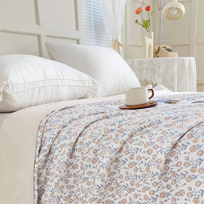 91家纺网 家纺一手货源 找家纺 青螺家纺2024新款50S天丝夏凉被 满底玫瑰