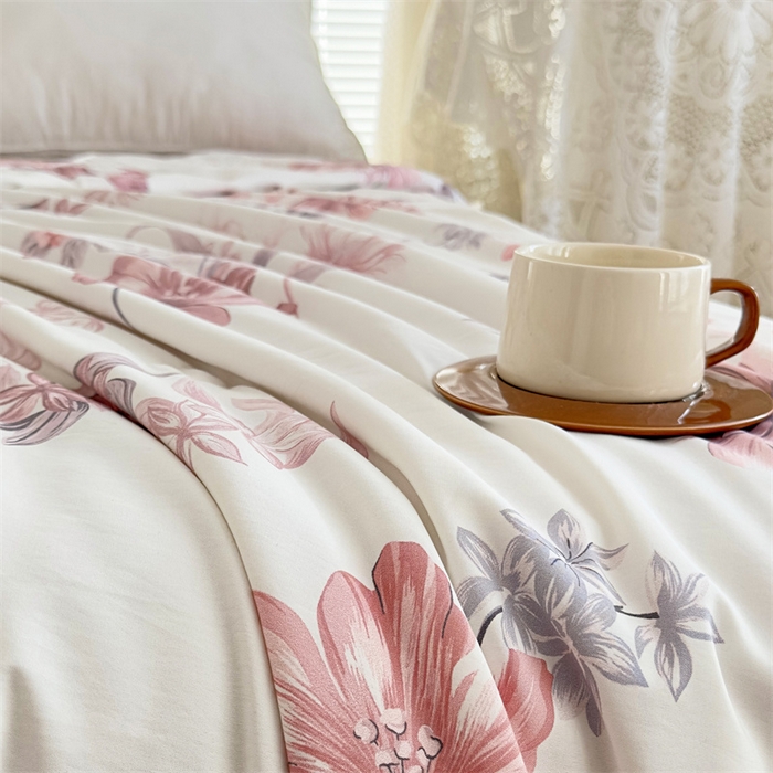 91家纺网 家纺一手货源 找家纺 青螺家纺2024新款50S天丝夏凉被 半夏花语-豆沙