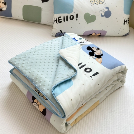91家纺网 家纺一手货源 找家纺 木堇家居 2024新款正版迪士尼授权卡通A类针织凉豆豆印花夏被 米奇伙伴们