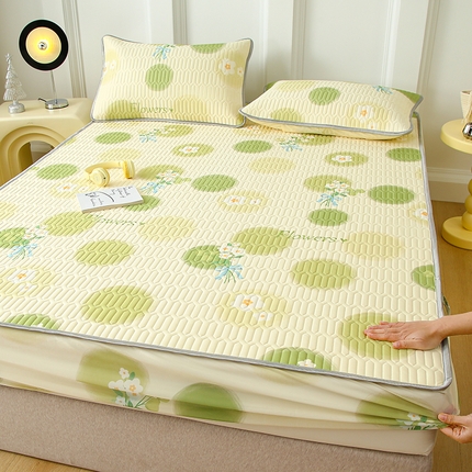 91家纺网 家纺一手货源 找家纺 伊人坊 2024新款A类凉感丝0.4乳胶床笠凉席夏被套件 春意盎然