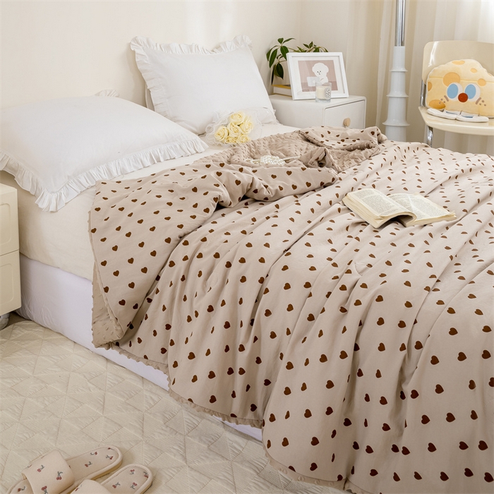 91家纺网 家纺一手货源 找家纺 芯元素 2024新款A类水洗棉凉豆豆夏被 爱心-咖