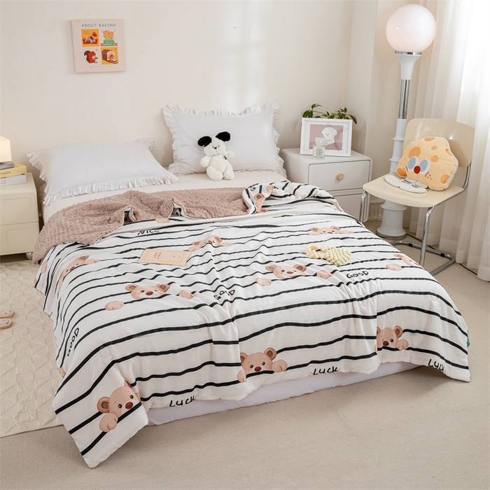 91家纺网 家纺一手货源 找家纺 芯元素 2024新款A类水洗棉凉豆豆夏被 社恐小熊