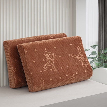 91家纺网 家纺一手货源 找家纺 （总）大黄蜂家居家纺 2025新款吉祥兔宝宝绒夹棉秋冬乳胶枕套