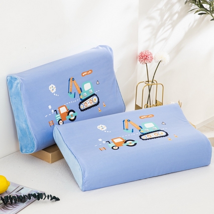 91家纺网 家纺一手货源 找家纺 大黄蜂家居家纺 2025新款水晶绒卡通图案枕套乳胶款水晶绒枕套 挖掘机