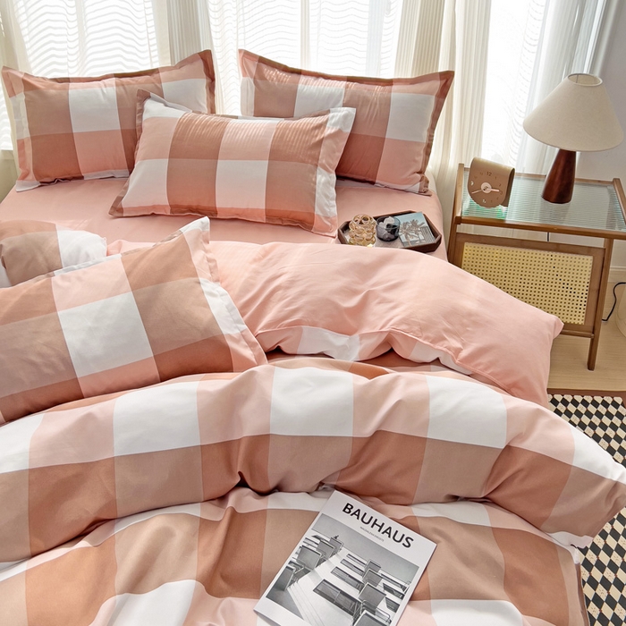 91家纺网 家纺一手货源 找家纺 赫然 130g生态长绒棉贡棉植物羊绒加厚斜纹磨毛四件套 粉大格