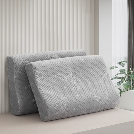 91家纺网 家纺一手货源 找家纺 大黄蜂家居家纺 2025新款吉祥兔宝宝绒夹棉秋冬乳胶枕套 浅银灰