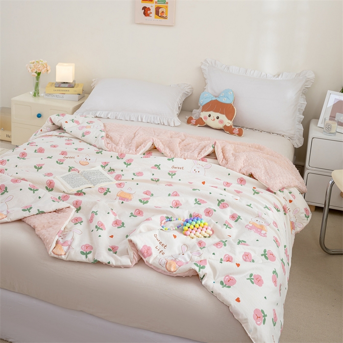 91家纺网 家纺一手货源 找家纺 芯元素 2024新款A类水洗棉凉豆豆夏被 郁金香兔