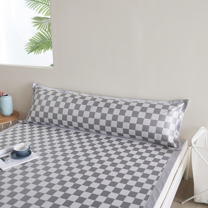 91家纺网 家纺一手货源 找家纺 （总）爱港家纺 2024新款冰丝冰藤丝长枕套双人枕套