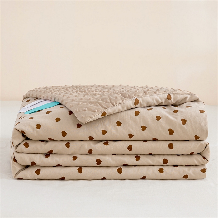 91家纺网 家纺一手货源 找家纺 芯元素 2024新款A类水洗棉凉豆豆夏被 爱心-咖