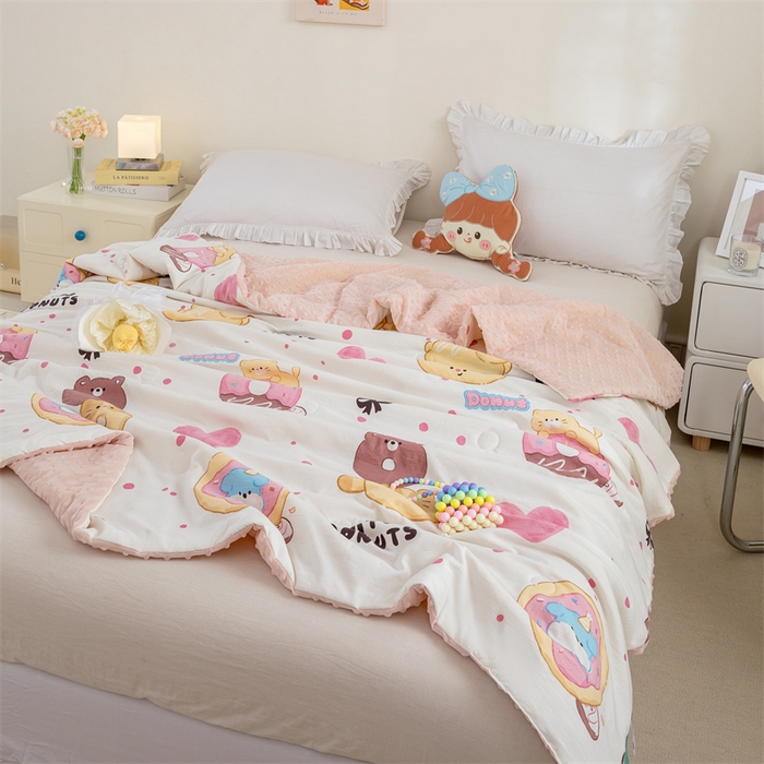 91家纺网 家纺一手货源 找家纺 芯元素 2024新款A类水洗棉凉豆豆夏被 cute甜甜圈