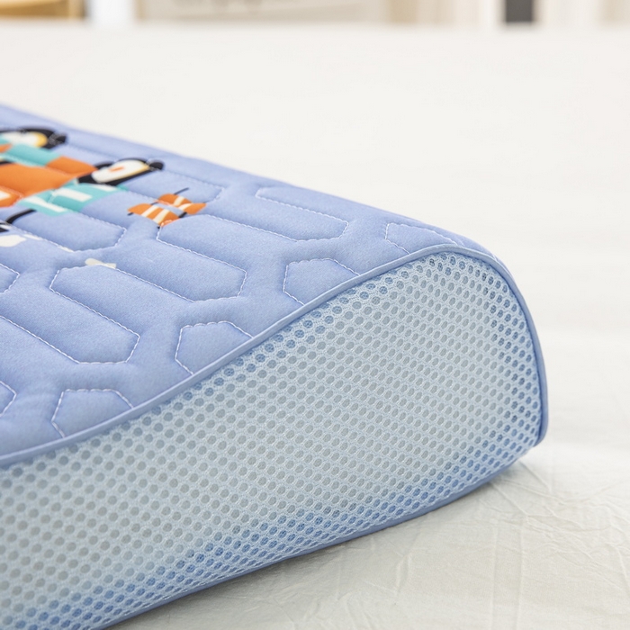 91家纺网 家纺一手货源 找家纺 大黄蜂家居家纺 2025新款凉感丝卡通乳胶枕套 挖掘机