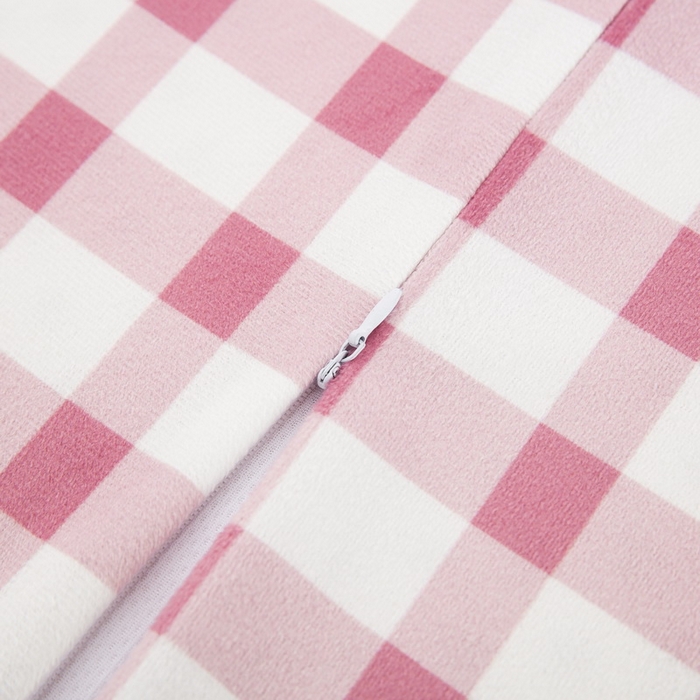 91家纺网 家纺一手货源 找家纺 大黄蜂家居家纺 2025新款水晶绒卡通图案枕套乳胶款水晶绒枕套 可爱少女